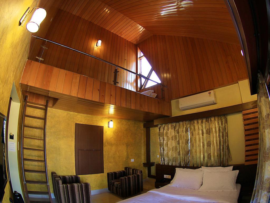 The Reserve Gorumara Lataguri Bilik gambar